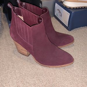 Crown Vintage Wine Colored Booties